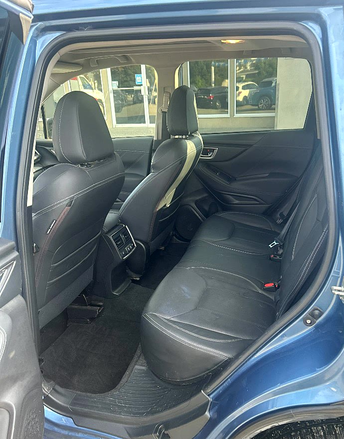 Vacuumed rear seats and carpets